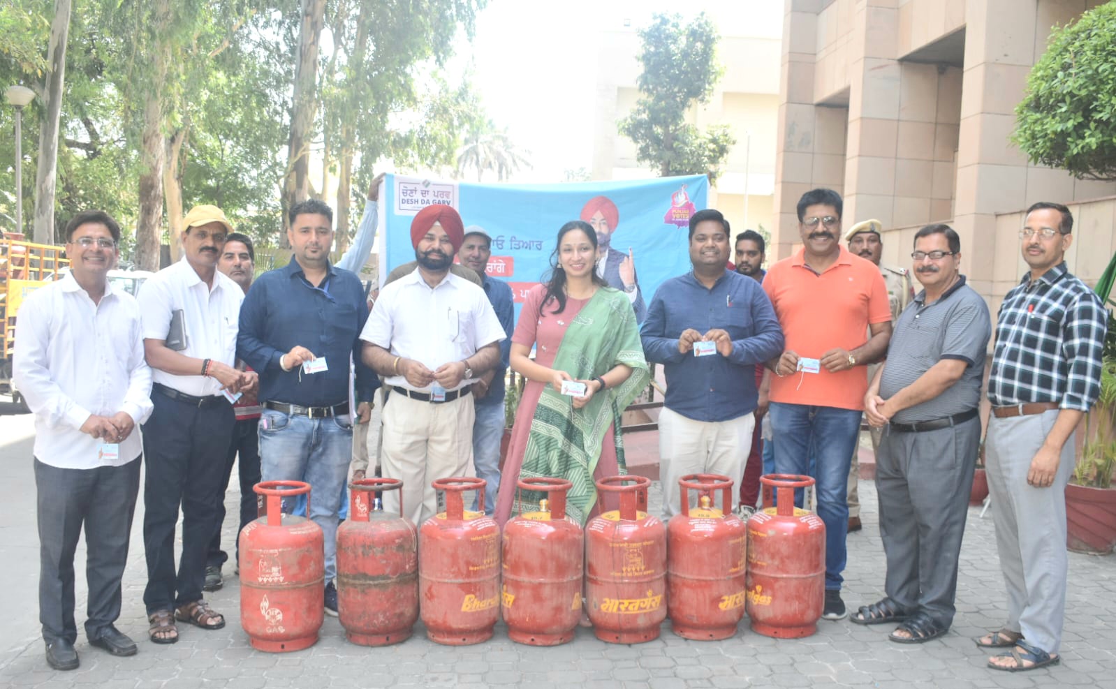 Voter awareness campaign reached the kitchens of the residents of the district